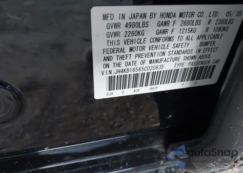 2005 Acura Rl 3.5 z USA, uszkodzony, nr VIN JH4KB16565C020835